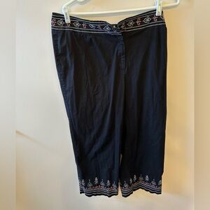 Norton McNaughton Black Capris with Embroidered Trim Size 16